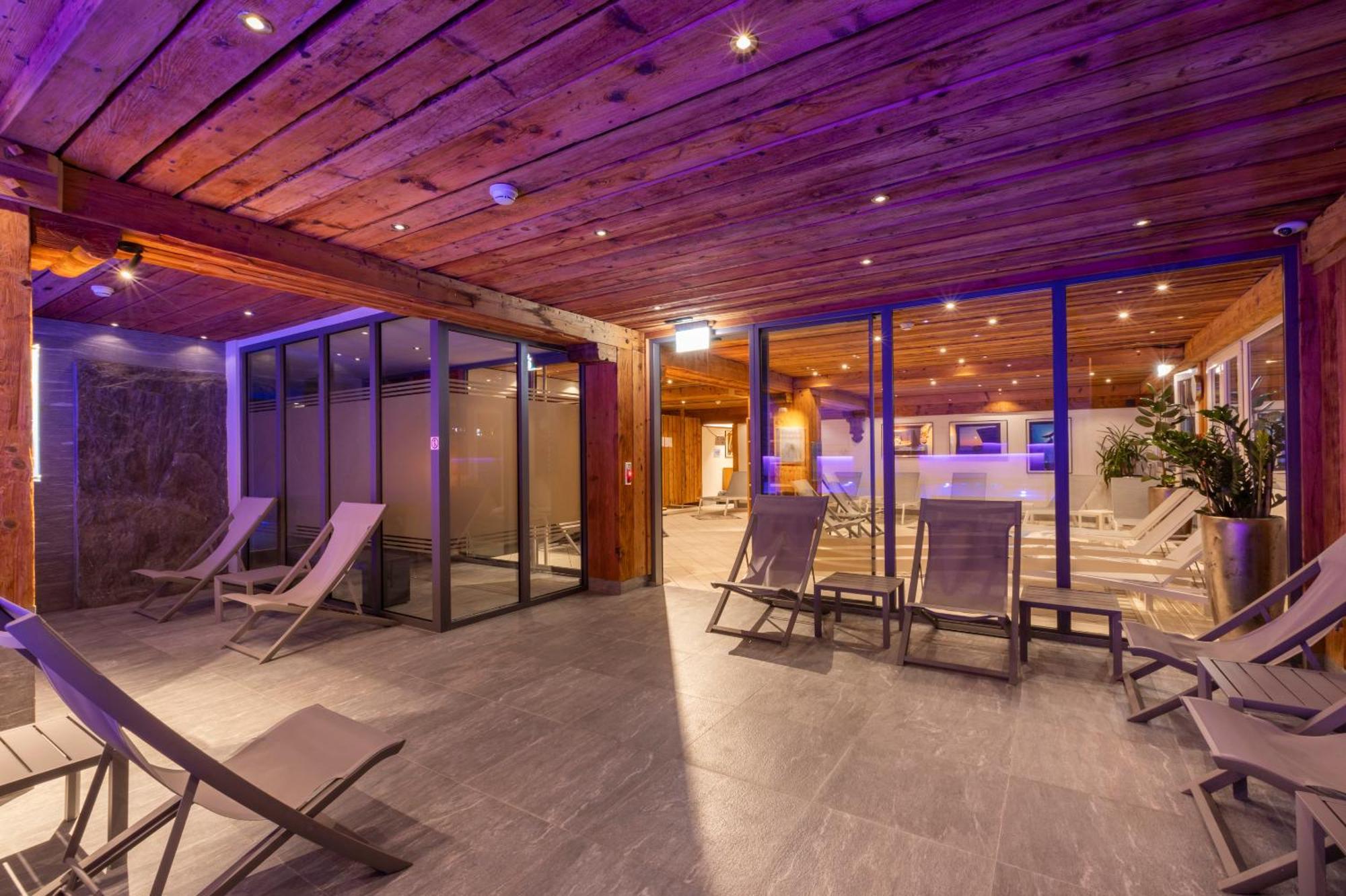 Naco Aparthotel By Arca Spa Zermatt Bagian luar foto